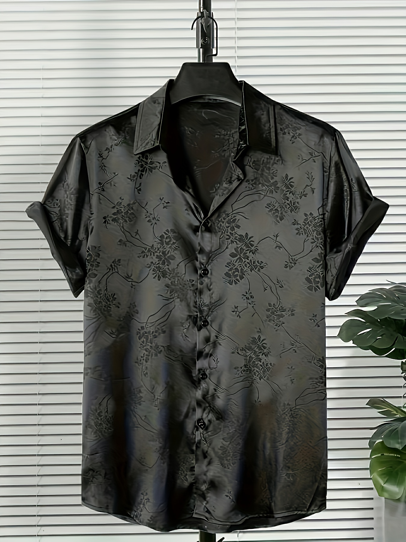 Men's Casual Short Sleeve Flower Print Shirt - Perfect for Summer Vacation and Resort - Great Gift for Men